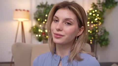 JessyinCherri yang online show from 02.27.25