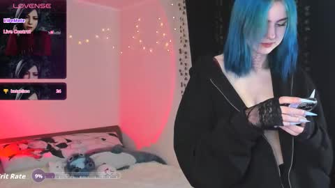 Snapshot of reflexxxia_ chatting on 09.24.25 Reflexxxia online show from 09.24.25