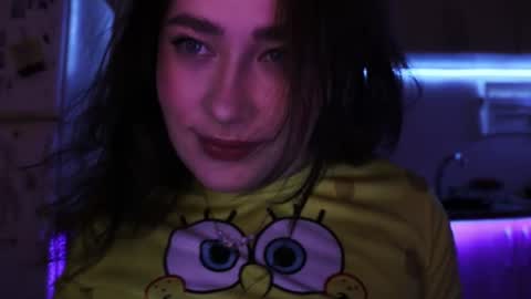 Snapshot of regalelsa chatting on 10.01.25 Elsa online show from 10.01.25