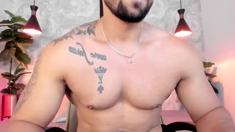 Snapshot of regan_pearson chatting on 11.15.25 Regan online show from 11.15.25