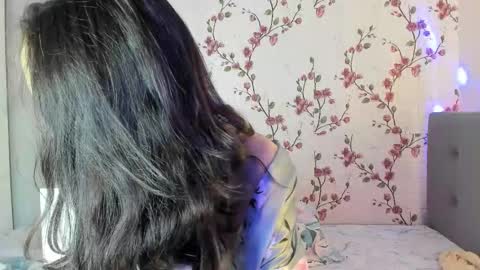 Alisa online show from 12.15.25