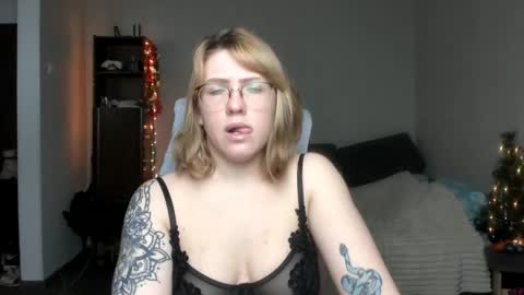 Regina online show from 01.10.25