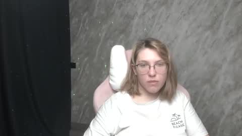 Regina online show from 01.24.25