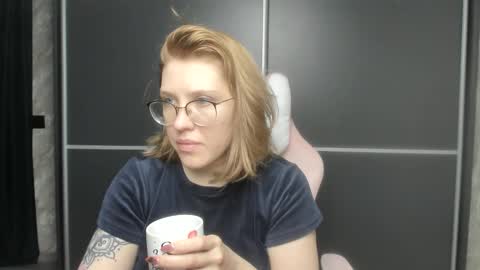 Regina online show from 02.03.25