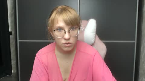 Regina online show from 02.03.25