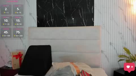 reginavegaa online show from 02.25.26