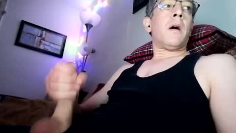 regularguy20 online show from 10.28.25