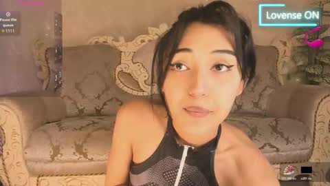 Snapshot of rei_ramiki chatting on 10.23.25 Rei online show from 10.23.25