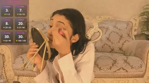 Snapshot of rei_ramiki chatting on 10.31.25 Rei online show from 10.31.25