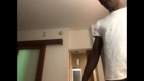 Change Foradolla online show from 01.04.25