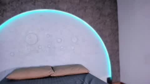 Snapshot of reiinachloe chatting on 09.30.25 reiinachloe online show from 09.30.25