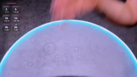 Snapshot of reiinachloe chatting on 11.14.25 reiinachloe online show from 11.14.25