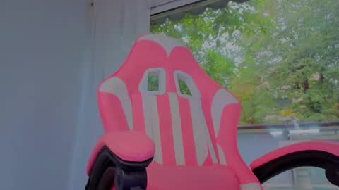 reina cummings online show from 09.29.25