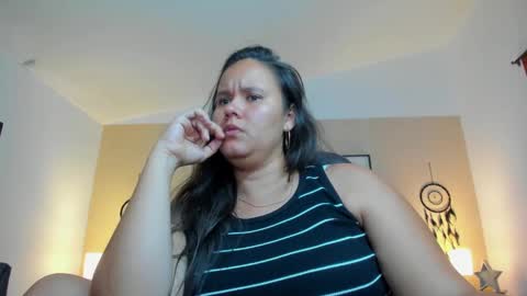 reina_loren online show from 09.24.25
