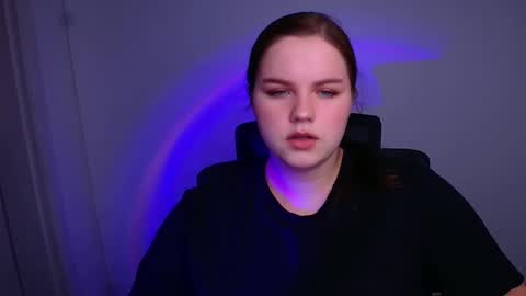 Reina online show from 12.20.25