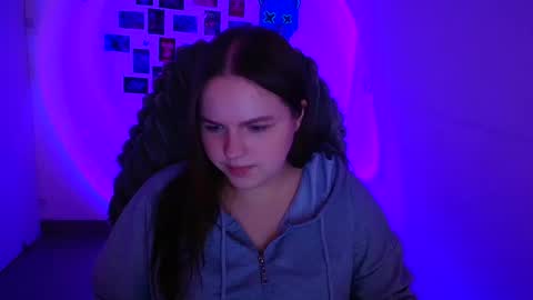 Reina online show from 02.21.26