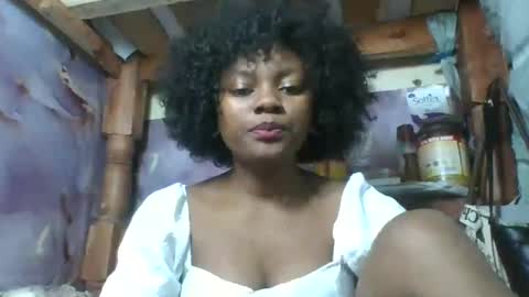 Snapshot of reinechi chatting on 06.29.26 Reinechi online show from 06.29.26
