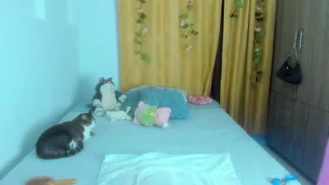 Snapshot of reislin69_2 chatting on 09.14.25 mariana online show from 09.14.25