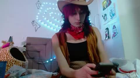 reiv_femboy online show from 12.16.25