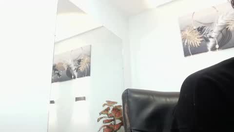 C R I S online show from 09.17.25