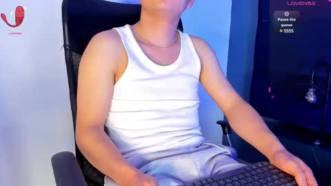 RemiBlythe online show from 02.05.25