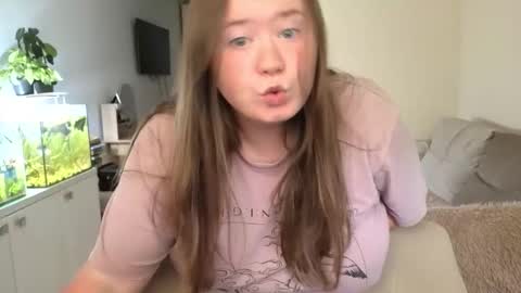Ann OF - remirann21 online show from 09.30.25