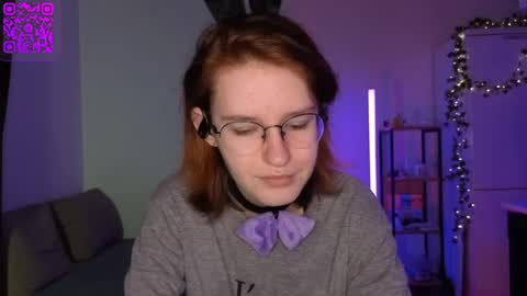 Claire online show from 04.15.26