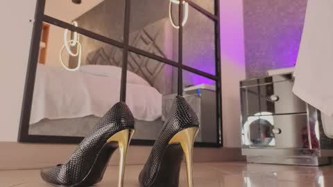 Renata 3 online show from 10.10.25