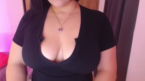 Snapshot of renata_ruiz chatting on 07.10.26 online show from 07.10.26