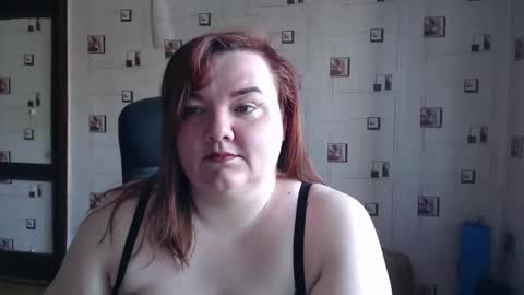 renataoia online show from 03.30.26