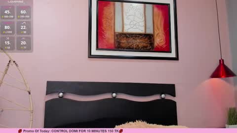 Snapshot of renataruiz_rr chatting on 03.04.25 online show from 03.04.25