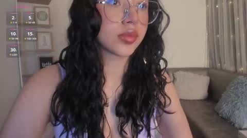 renaxi_smith online show from 02.08.25