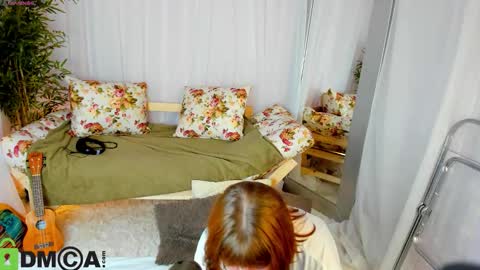 rene_shine online show from 10.18.25