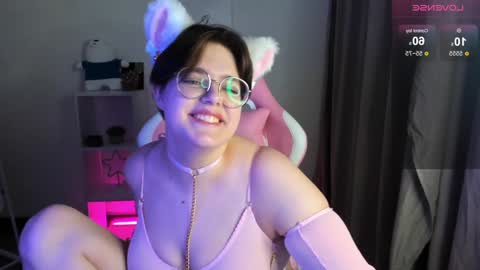 Snapshot of renee_turner chatting on 01.30.25 renee_turner online show from 01.30.25