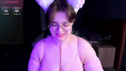 Snapshot of renee_turner chatting on 01.31.25 renee_turner online show from 01.31.25