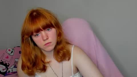 Snapshot of reneefoxy_ chatting on 06.27.26 reneefoxy_ online show from 06.27.26