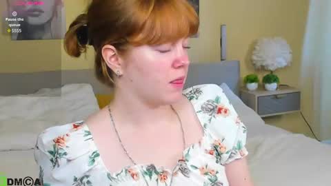 Snapshot of reneefoxy_ chatting on 07.12.26 reneefoxy_ online show from 07.12.26