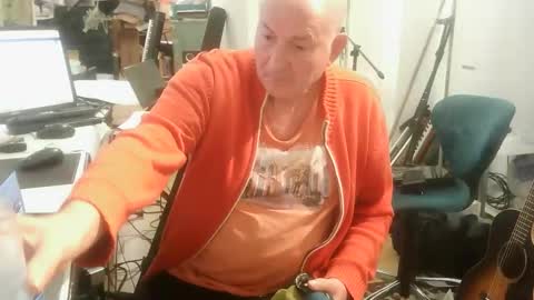 renefr online show from 10.14.25