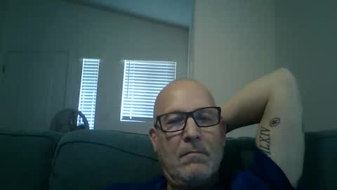 Snapshot of renewaz chatting on 02.12.26 Renewaz online show from 02.12.26