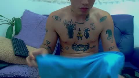 Snapshot of rennesanti chatting on 12.12.24 R E N E online show from 12.12.24