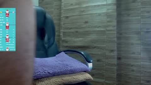 Snapshot of rennesanti chatting on 12.14.24 R E N E online show from 12.14.24