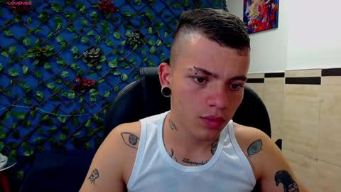 Snapshot of rennesanti chatting on 01.24.25 R E N E online show from 01.24.25