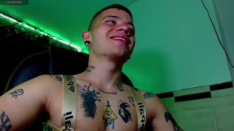 Snapshot of rennesanti chatting on 01.24.25 R E N E online show from 01.24.25