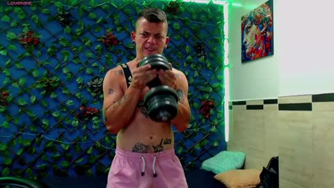 Snapshot of rennesanti chatting on 01.24.25 R E N E online show from 01.24.25