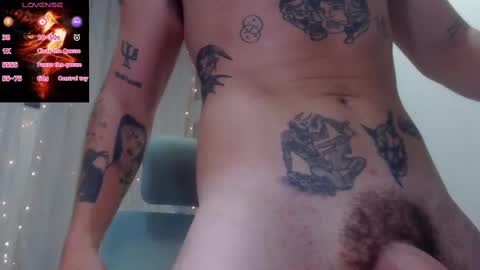 Snapshot of rennesanti chatting on 02.28.25 R E N E online show from 02.28.25