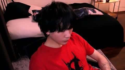 Snapshot of rennuts chatting on 11.05.25 rennuts online show from 11.05.25