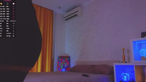 renochka online show from 09.19.25