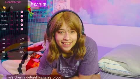 Snapshot of renpuppy chatting on 02.02.25 REN online show from 02.02.25