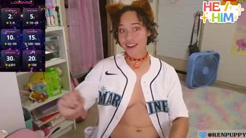 Snapshot of renpuppy chatting on 10.21.25 REN online show from 10.21.25