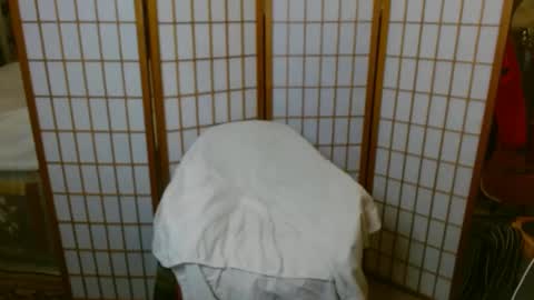 Snapshot of resisty chatting on 02.15.25 Betsy online show from 02.15.25